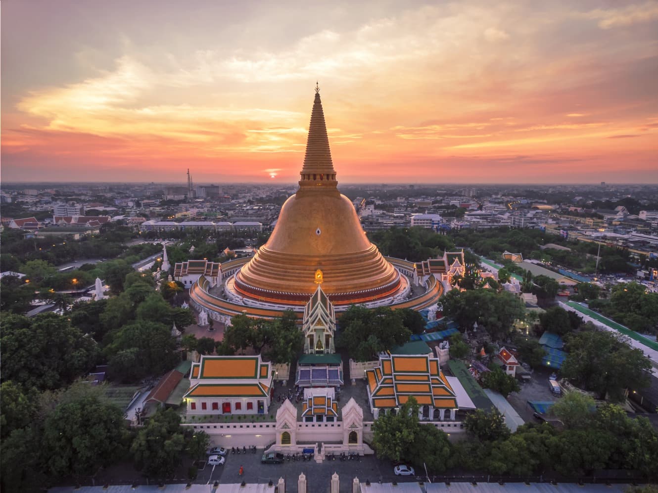 El Wat Phra Pathom Chedi